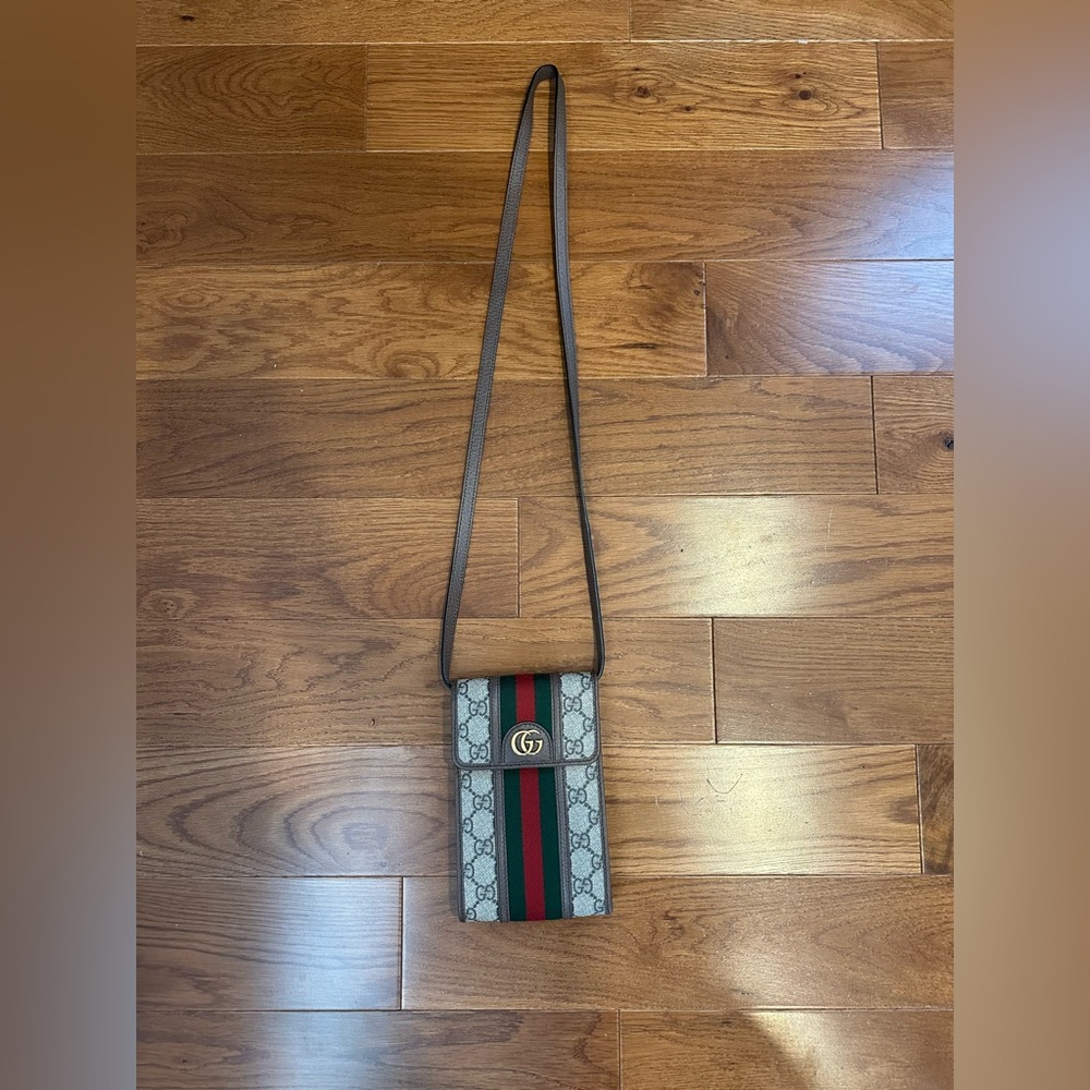 Women’s Gucci ophidia mini bag